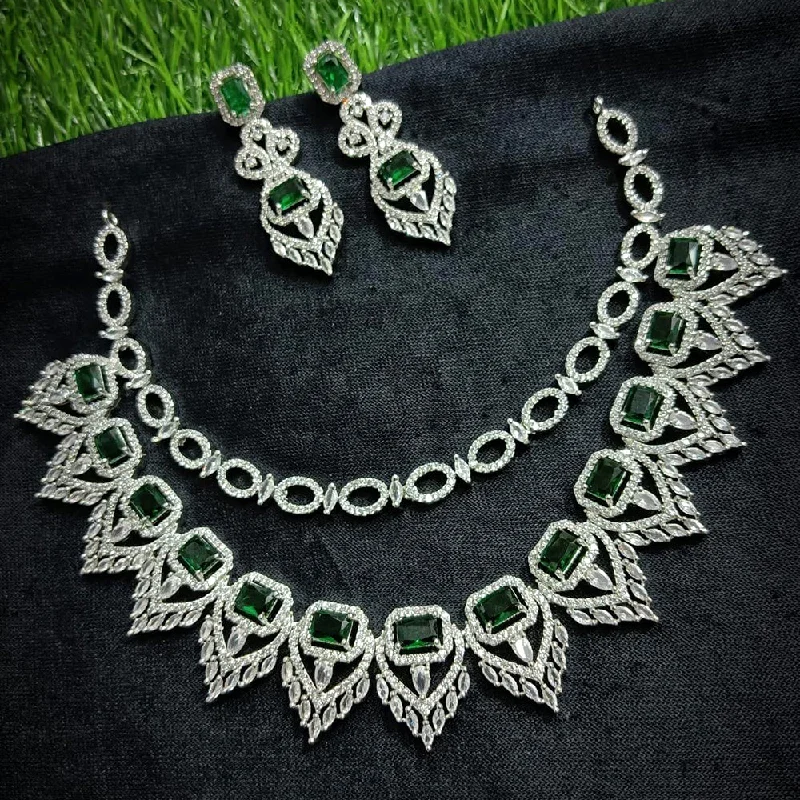 modern ladies necklace-Kavita Art Silver Plated AD Necklace Set