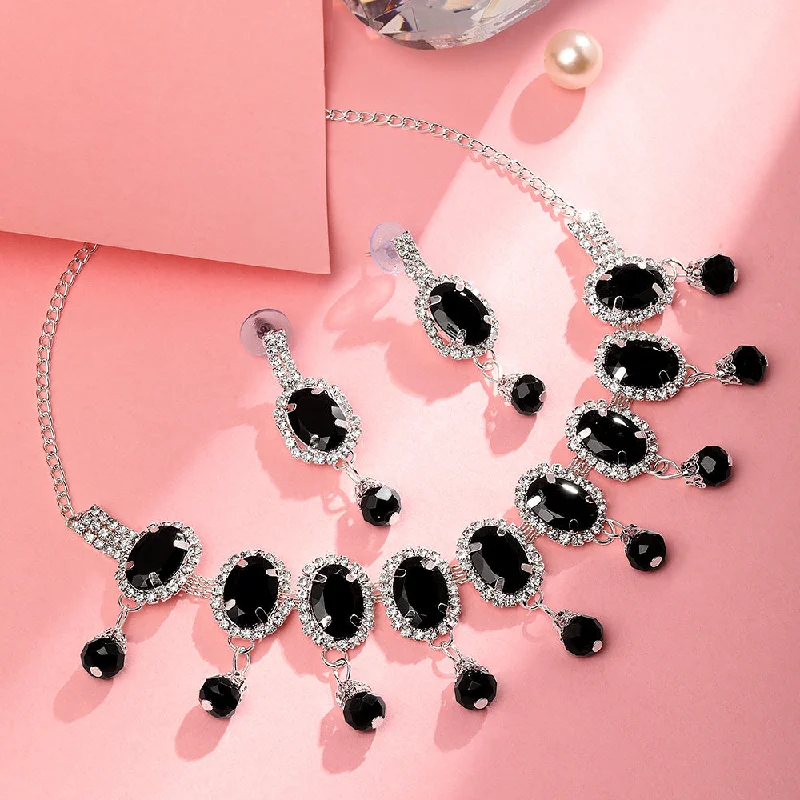 crystal ladies necklace-Shrishti Fashion Dazzling Oval Shape Black Stone Silver Plated Choker Necklace Set For Women