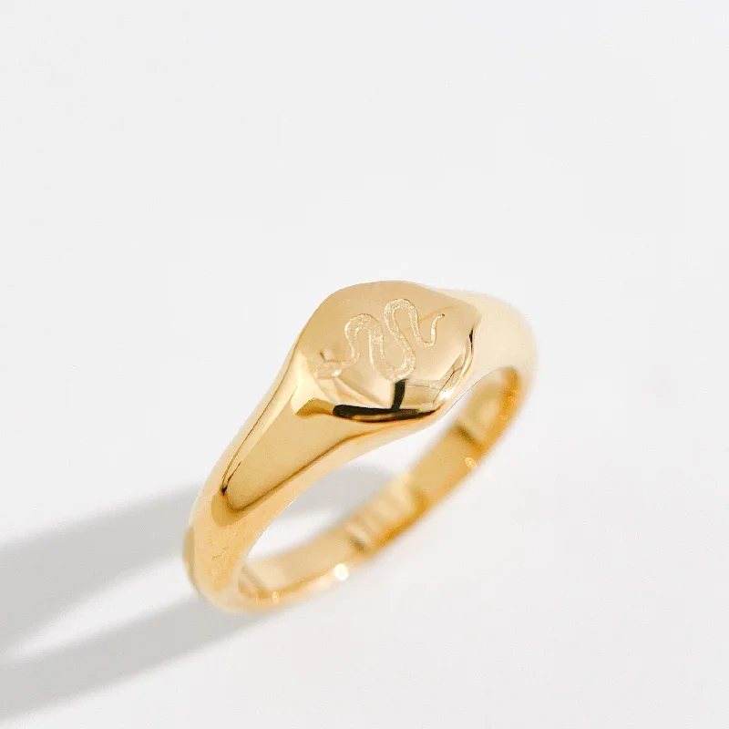 women’s statement ring-Slitherin Signet Gold Ring