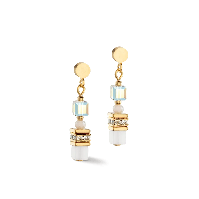 boho chic earrings-Coeur De Lion Mini Cubes Gold and White Earrings