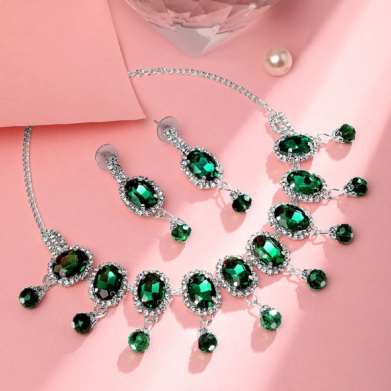 casual ladies necklace-Shrishti Fashion Charming Oval Shape Green Stone Silver Plated Choker Necklace Set For Women