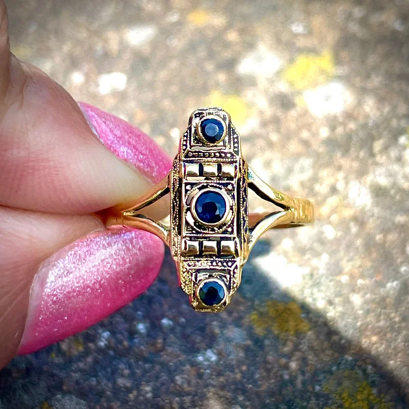 infinity ladies ring-Estate 14K Yellow Gold Victorian-Style Ring with Blue Sapphires